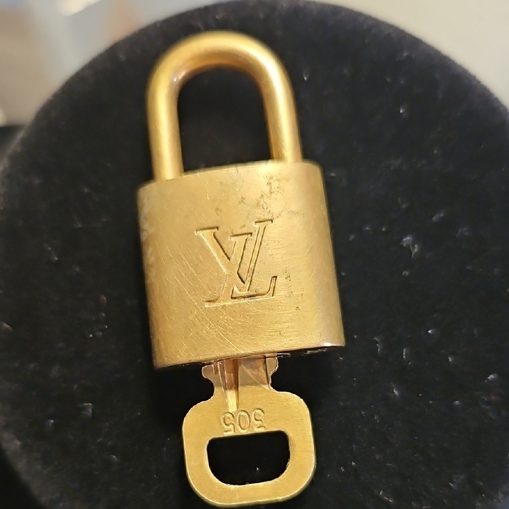 Louis Vuitton Luxurious Brass Lock and Key